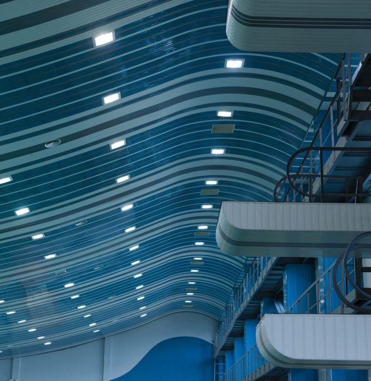 photo-swimming-pool-trampolines